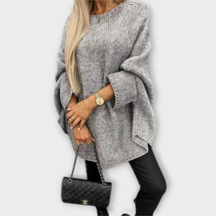 Stylish Women's Sweater with Round Neck